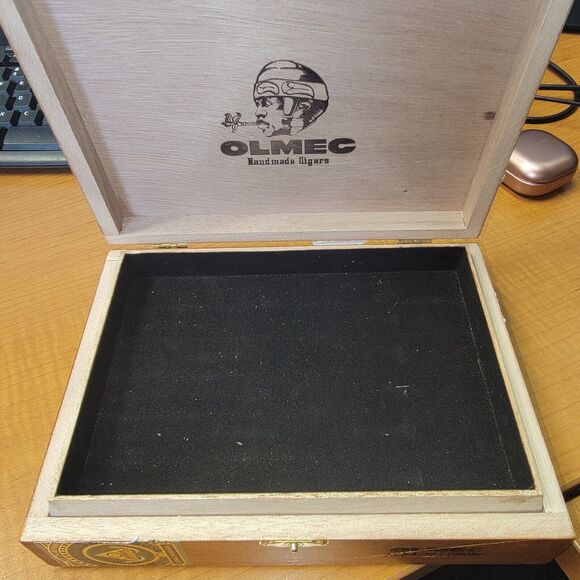 Olmec Empty Wood Cigar Box‎ - Picture 3 of 7